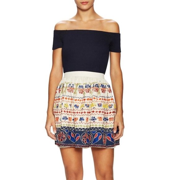 Alice & Olivia NWT  Tania Embroidered Mirror Skirt - Picture 1 of 15